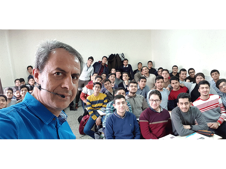 دبیرستان شهید هاشمی نژاد یک - سمپاد مشهد - عکس سلفی کلاس دوازدهم تجربی - رتبه 6 کنکور ، امیر بسکابادی - 1398